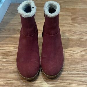 Women's Red Suede Hush Puppies Ankle Boots
